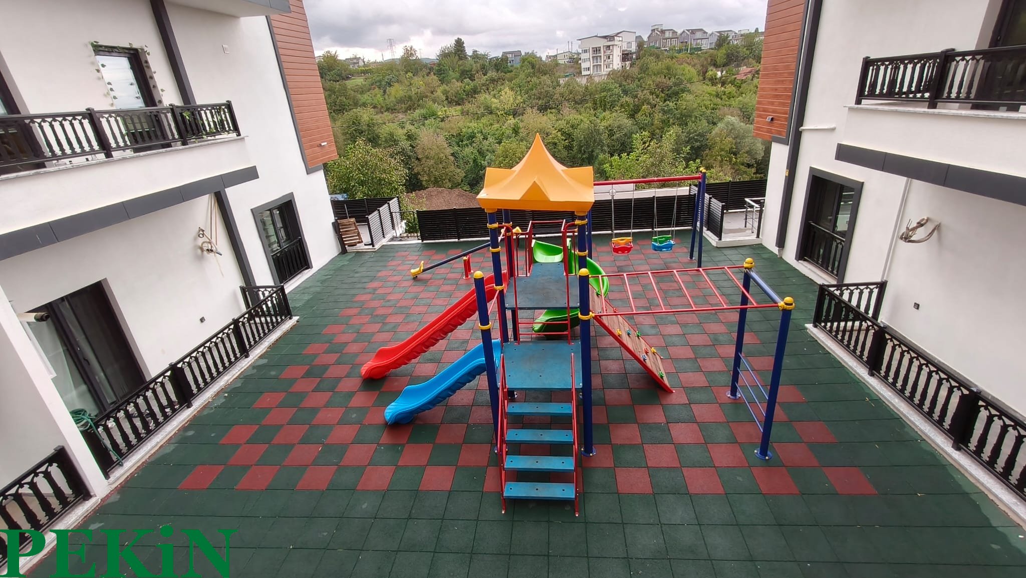 KOCAELİ BAŞİSKELE SEYR-İ VADİ SİTESİNDE 3+1 BAHÇE DUBLEKS SATILIK DAİRE