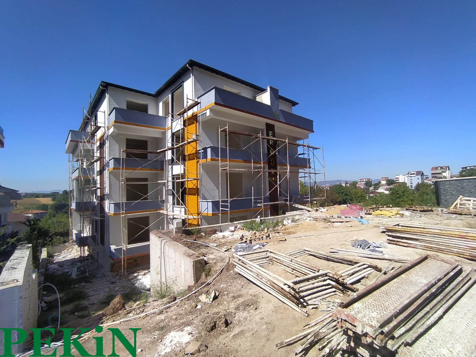 PEKİN EMLAK'TAN YAZLIKDA 3+1 BAHÇE DUBLEKS SATILIK DAİRE